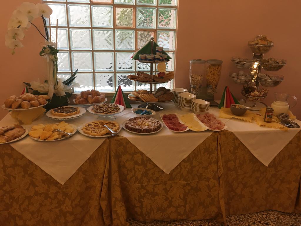 Hotel Derby Белларія-Іджеа-Марина Екстер'єр фото